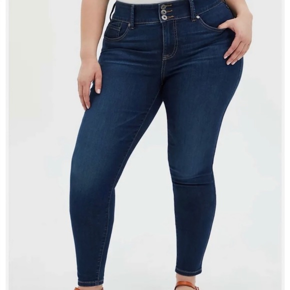 torrid Denim - Torrid Demin FIRST AT FIT Jegging Size 16R